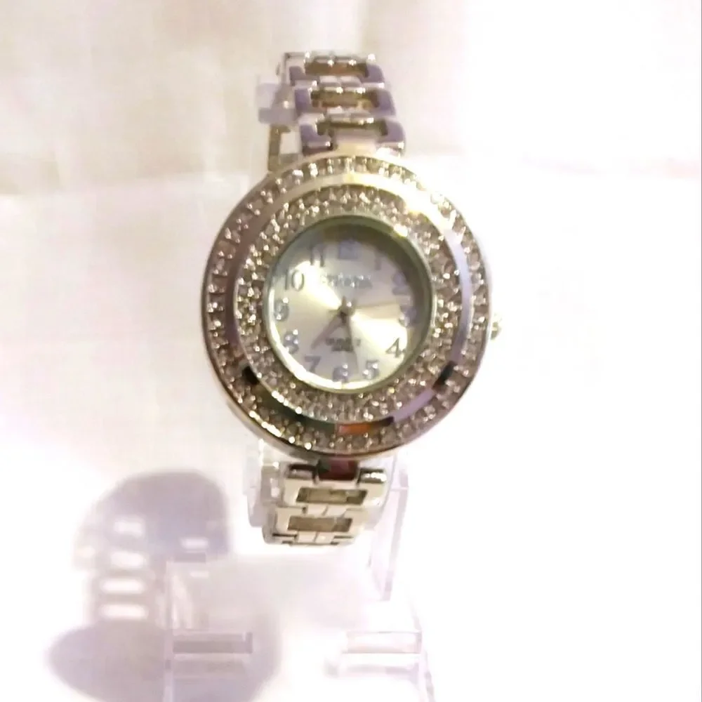 STRADA Austrian Crystal Watch